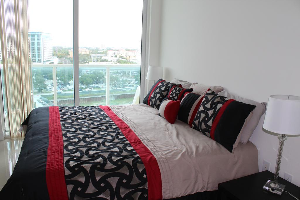 Lyx Suites At One Broadway In Brickell 迈阿密 外观 照片