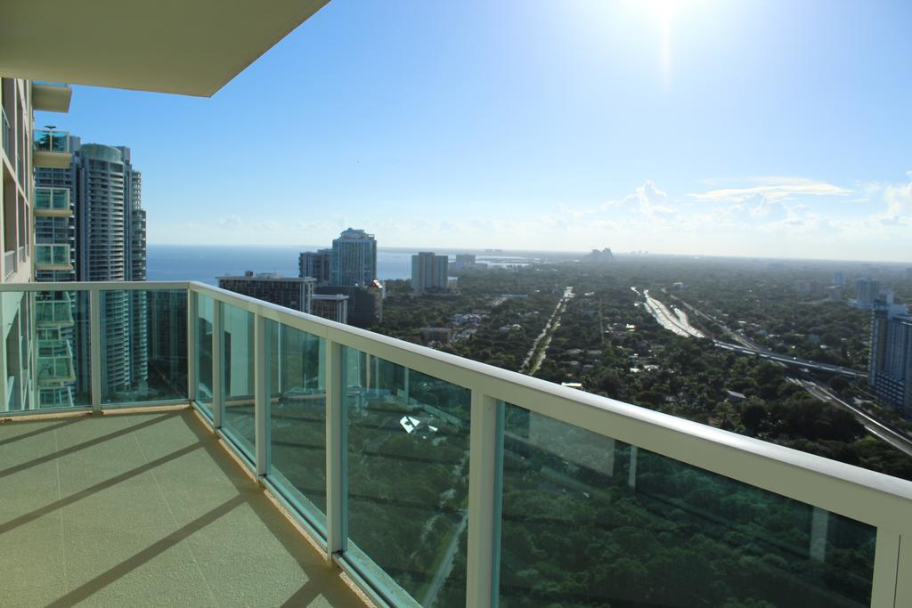 Lyx Suites At One Broadway In Brickell 迈阿密 外观 照片