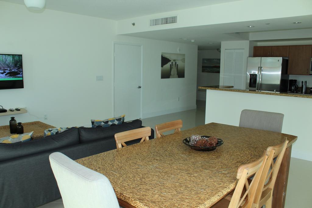 Lyx Suites At One Broadway In Brickell 迈阿密 外观 照片
