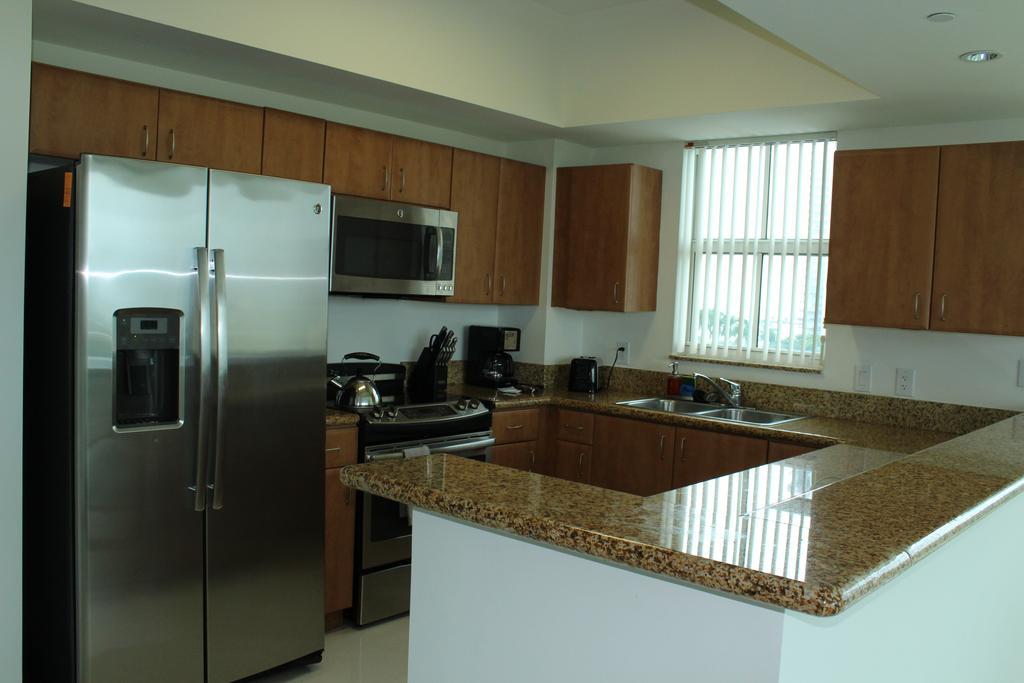 Lyx Suites At One Broadway In Brickell 迈阿密 外观 照片
