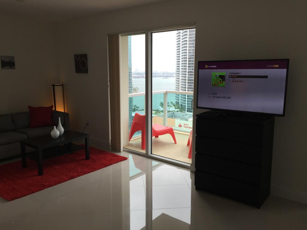 Lyx Suites At One Broadway In Brickell 迈阿密 外观 照片